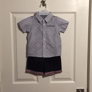 NWT Petit Juniors 2 piece set size 12/18 months